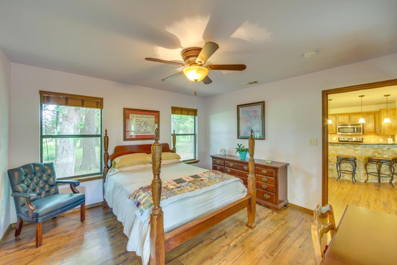 Dog-Friendly Wills Point Home With Grill On 10 Acres Canton Bagian luar foto